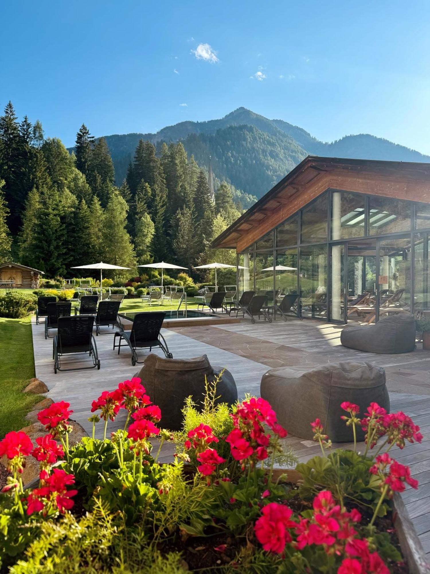 Hotel Arnaria Ortisei Eksteriør bilde