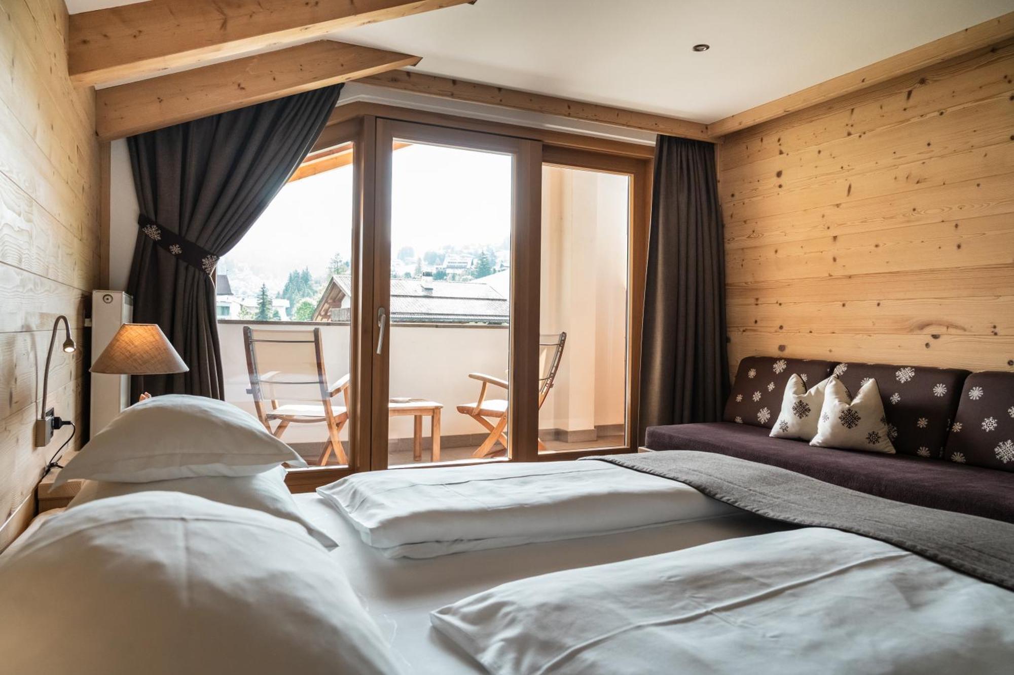 Hotel Arnaria Ortisei Eksteriør bilde
